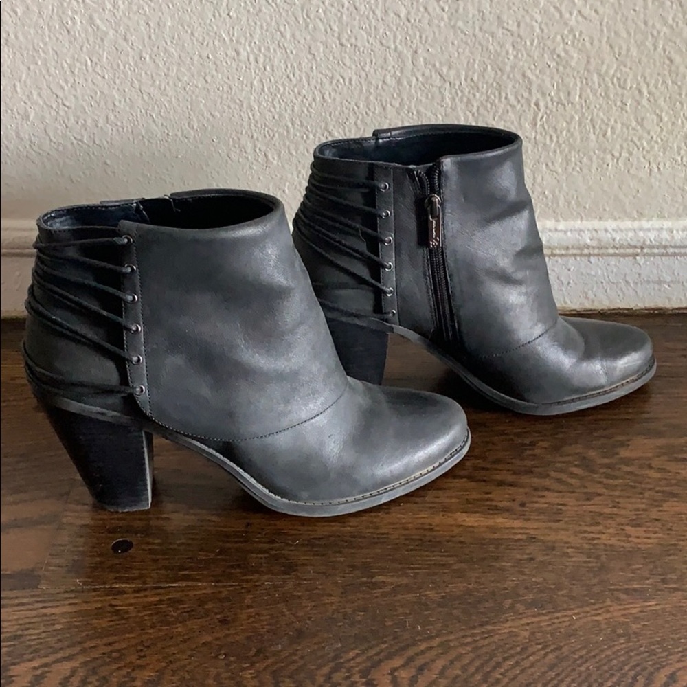 Jessica Simpson booties